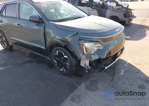 2023 Kia Niro Ev Wind из США, поврежденный, VIN KNDCR3L10P5045185